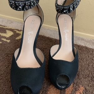 Guess Marciano elegant sexy heels 7 1/2
